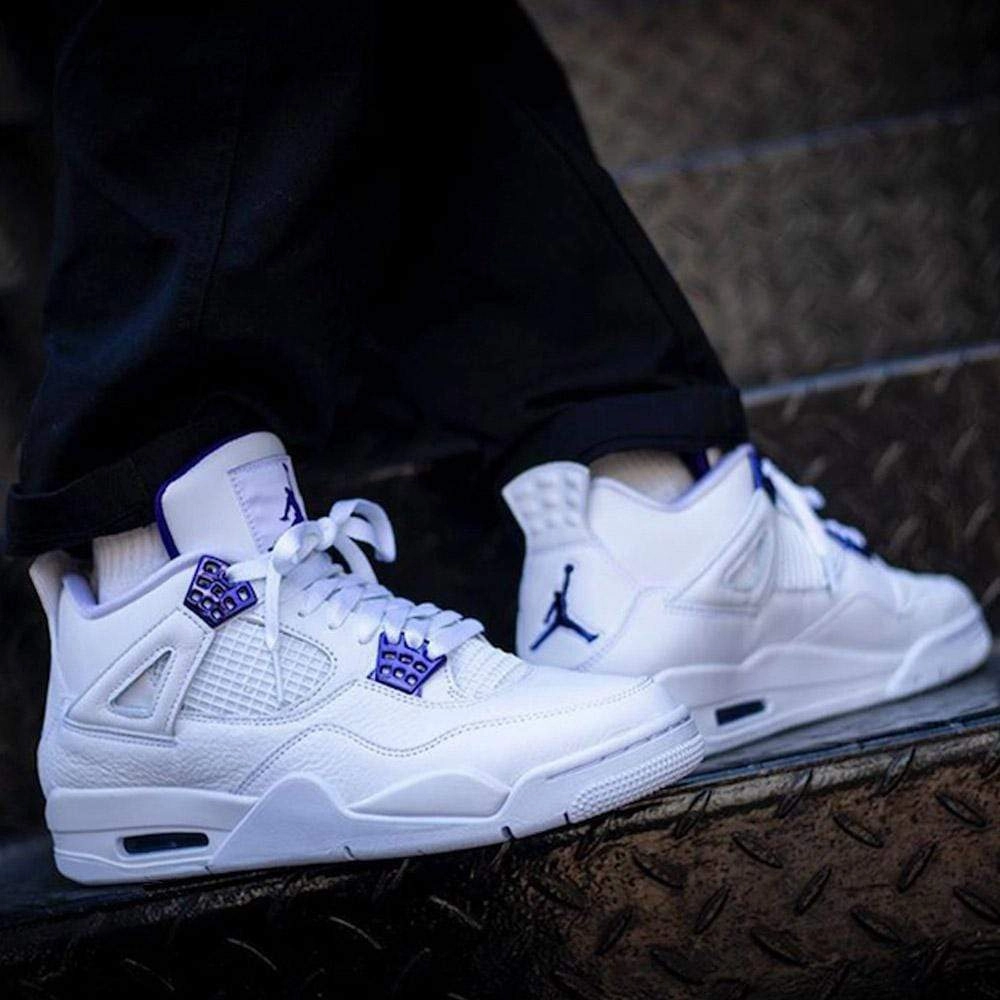 Air Jordan 4 Retro 'Purple Metallic' Air Jordan 4 retro basketball sneakers