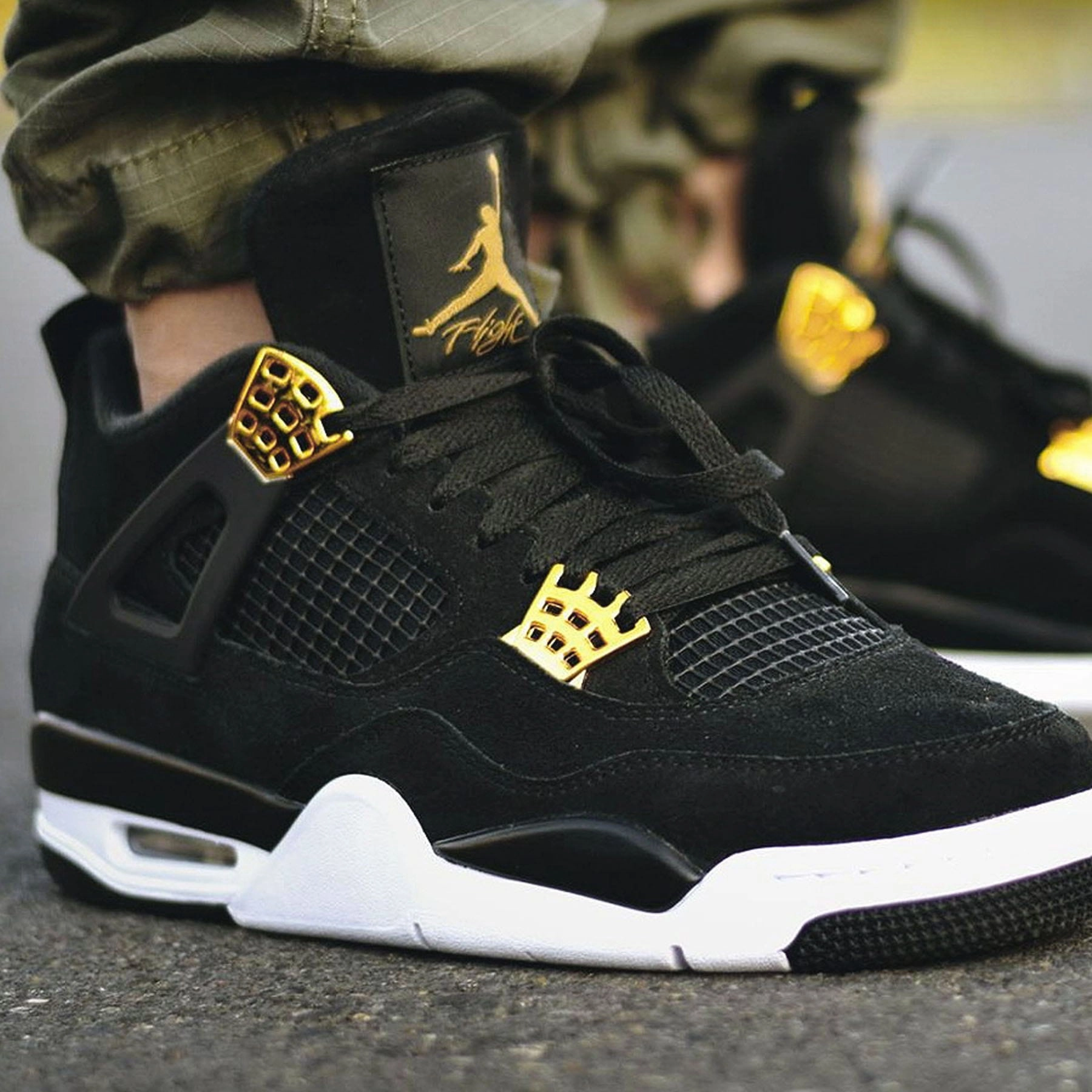 Air Jordan 4 Retro 'Royalty' Air Jordan 4 retro basketball sneakers