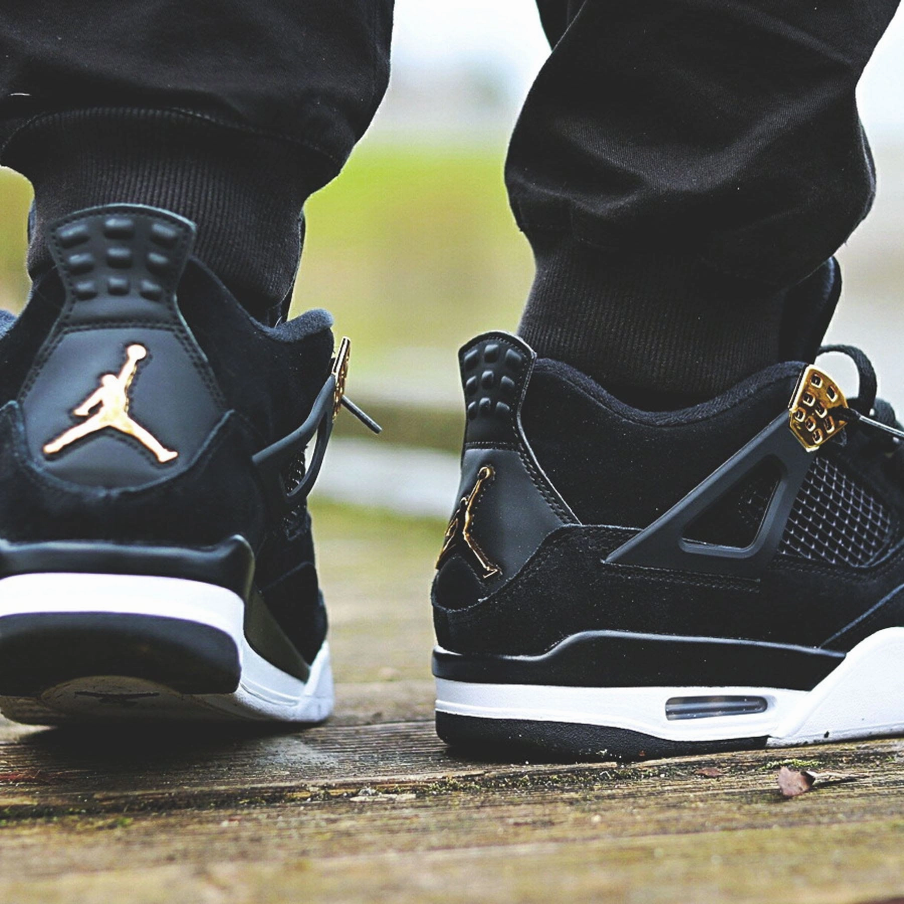 Air Jordan 4 Retro 'Royalty' Air Jordan 4 retro basketball sneakers