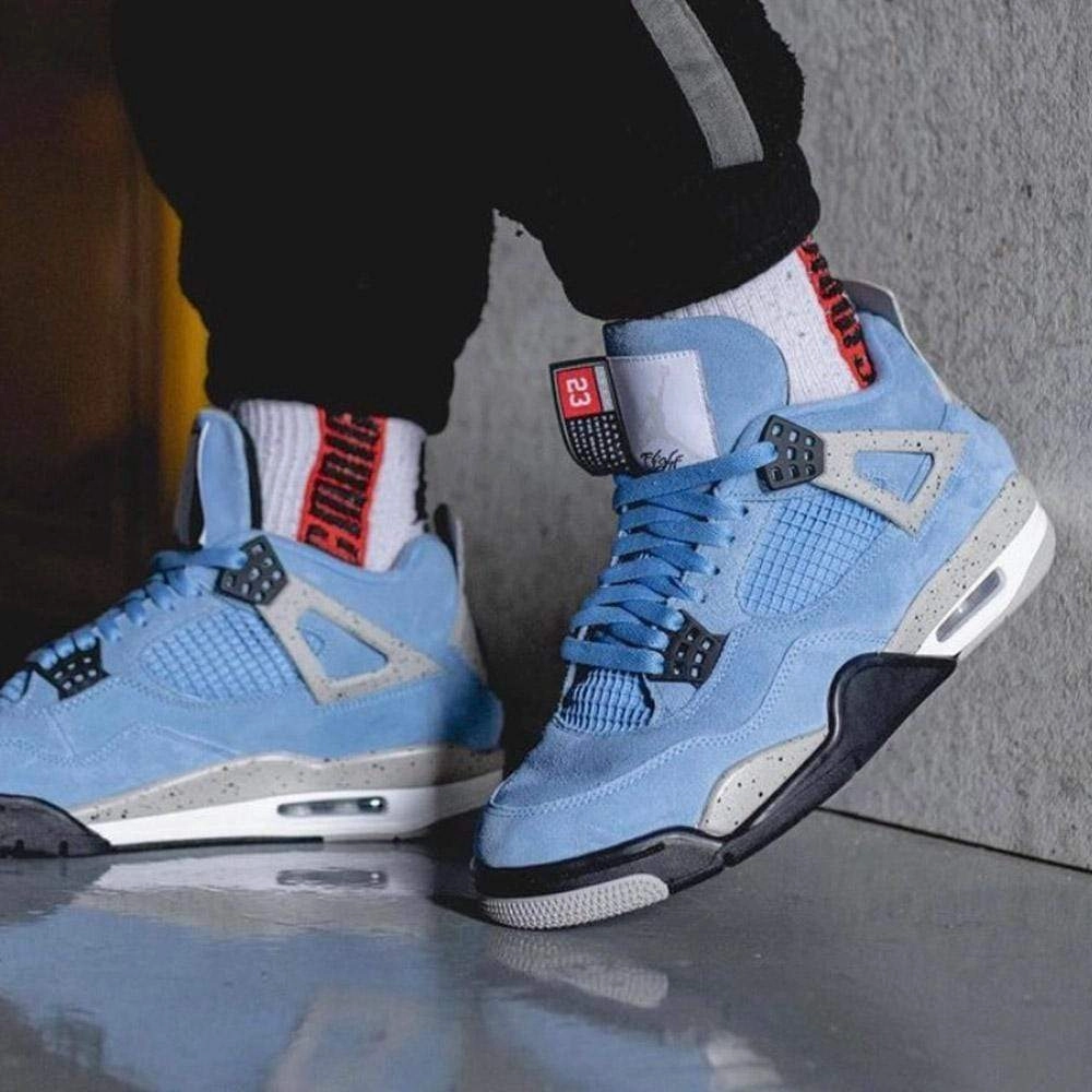 Air Jordan 4 Retro 'University Blue' Air Jordan 4 retro basketball sneakers