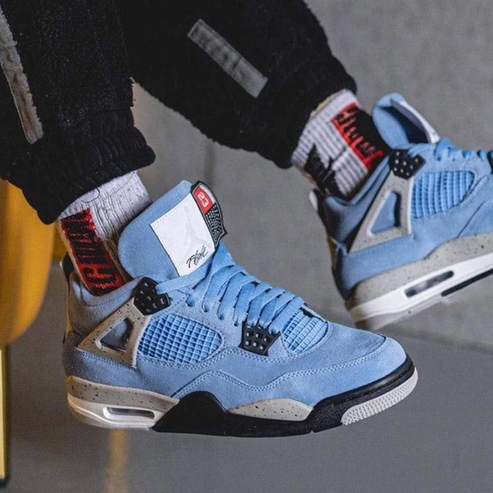 Air Jordan 4 Retro 'University Blue' Air Jordan 4 retro basketball sneakers