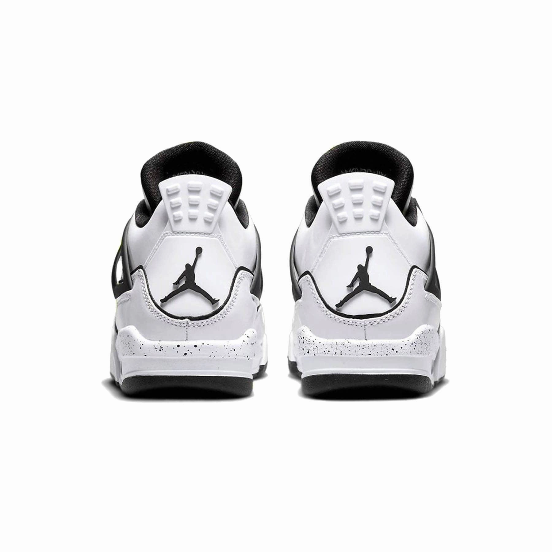 Air Jordan 4 Retro GS 'DIY' Air Jordan 4 retro basketball sneakers