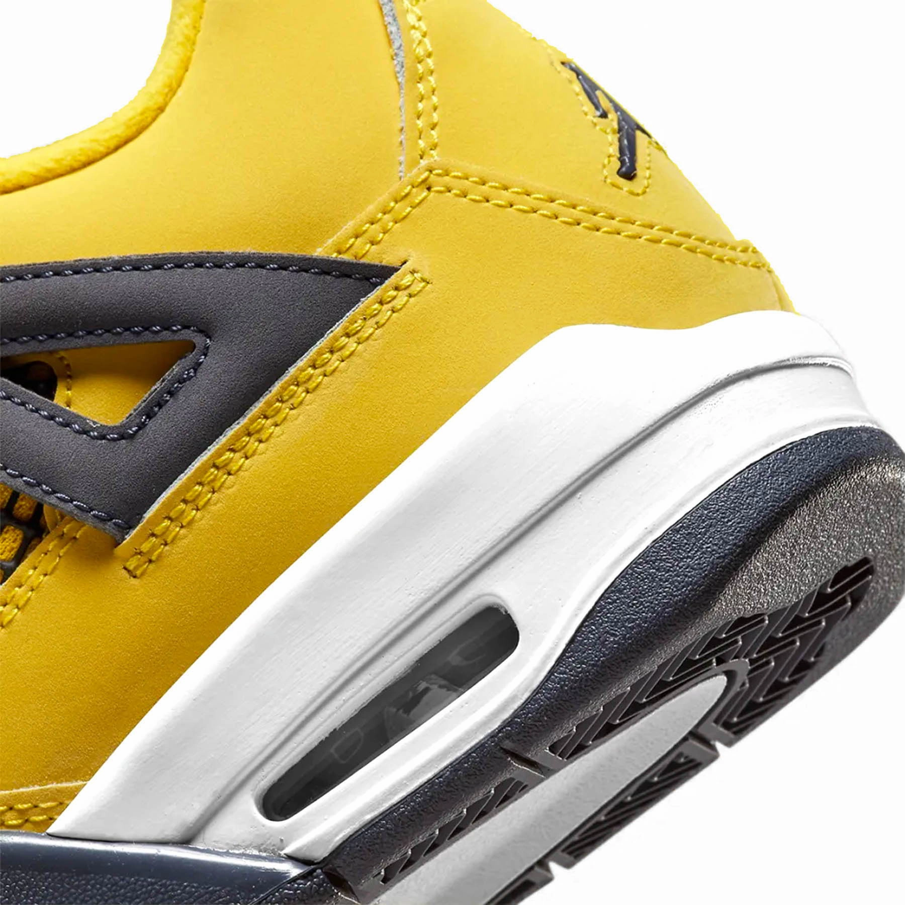 Air Jordan 4 Retro GS 'Lightning' 2021 Air Jordan 4 retro basketball sneakers