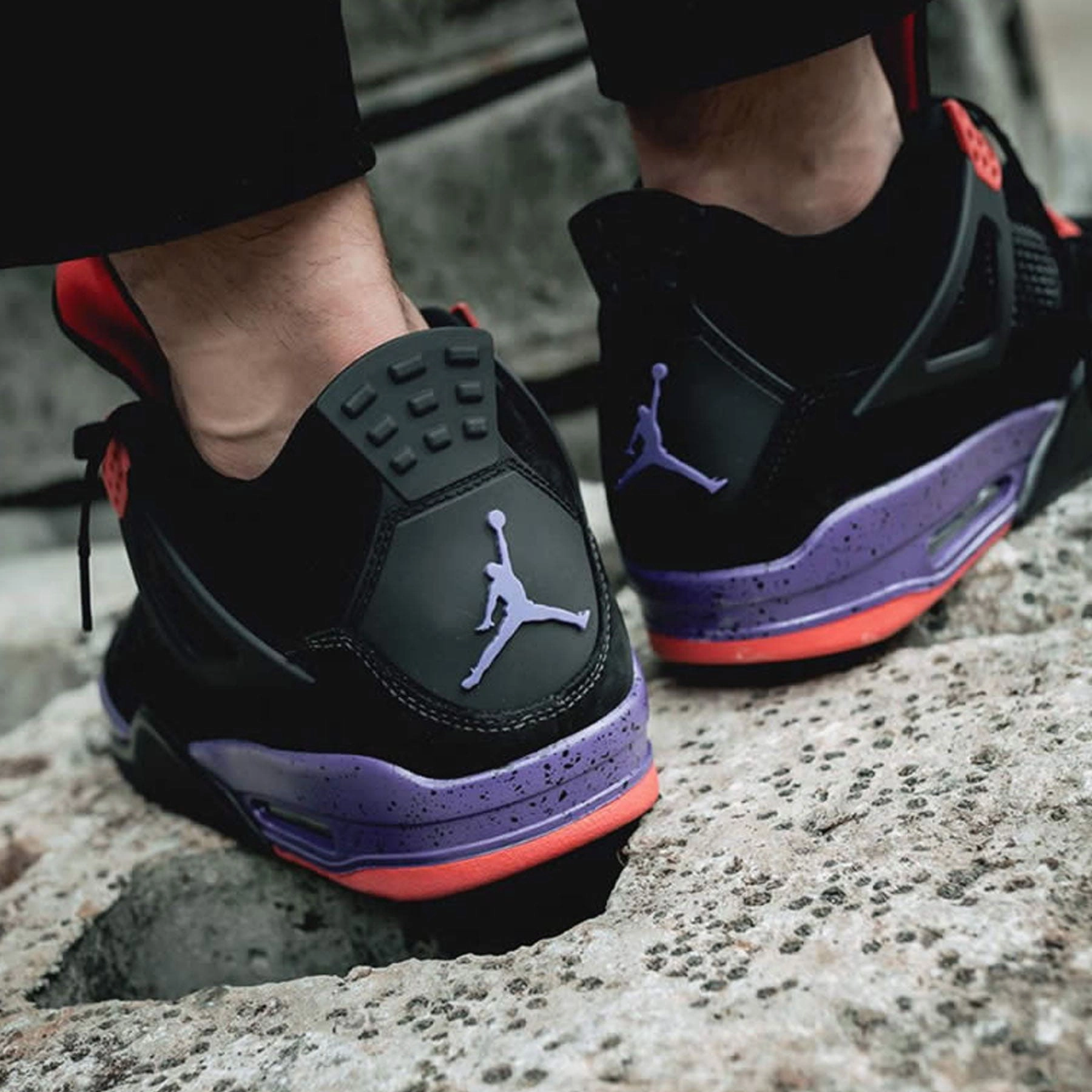 Air Jordan 4 Retro NRG 'Raptors - Drake Signature' Air Jordan 4 retro basketball sneakers