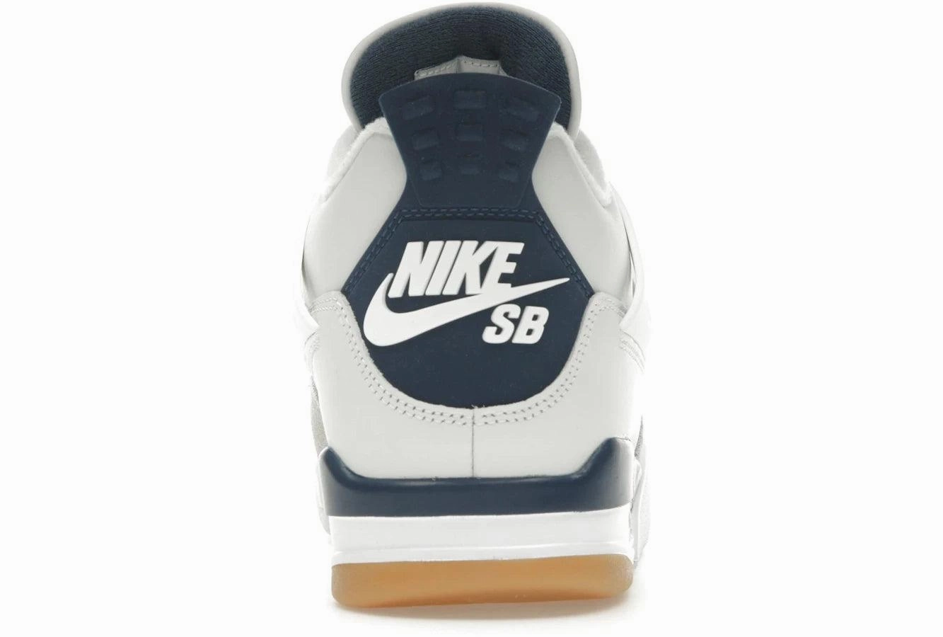 Air Jordan 4 Retro SB Navy Fan-favorite sport trainers
