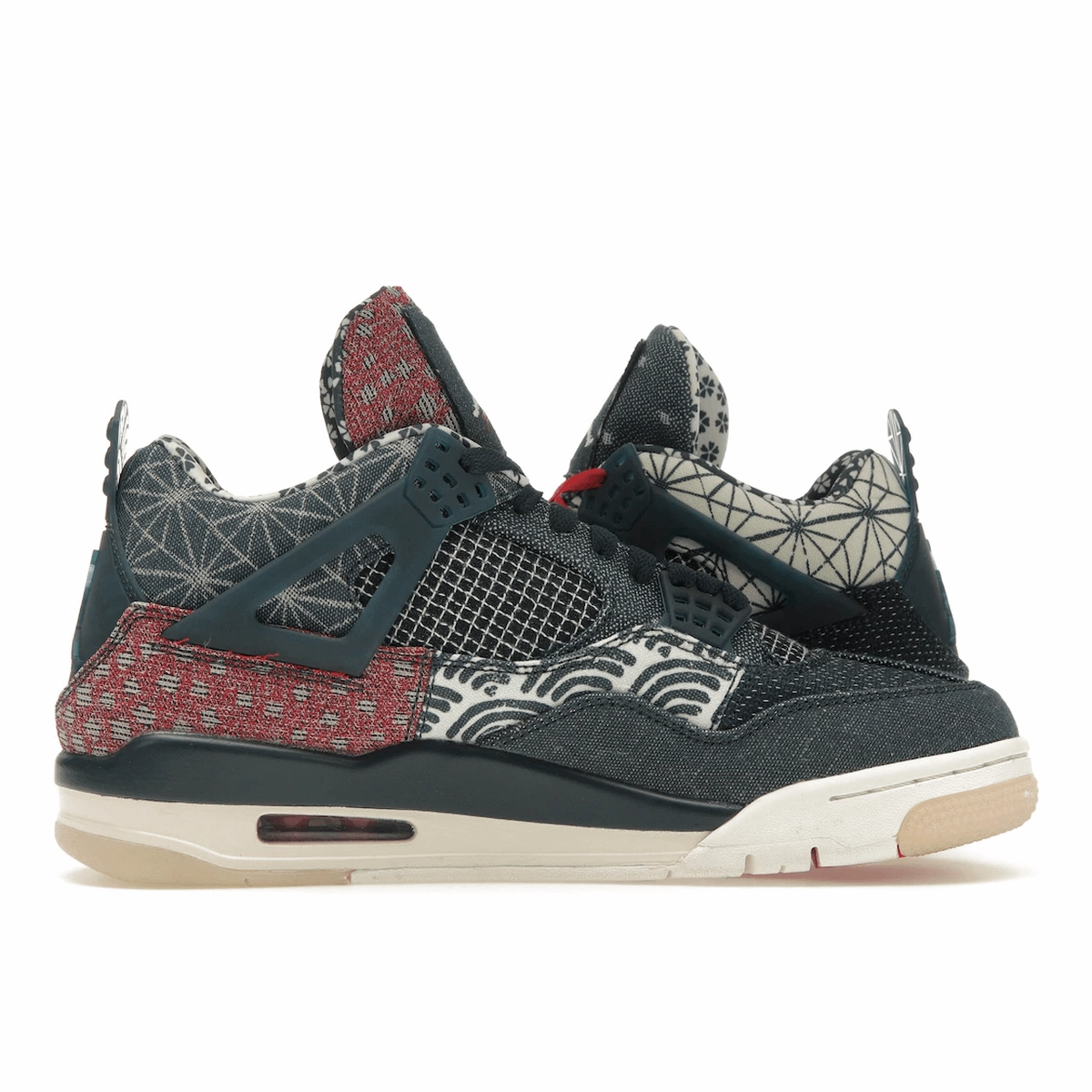 Air Jordan 4 Retro SE Sashiko Fan-favorite sport trainers