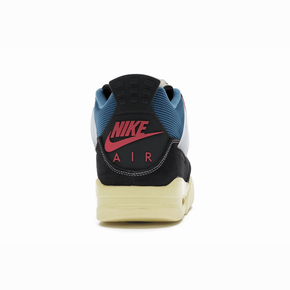 Air Jordan 4 Retro Union Off Noir Fan-favorite sport trainers