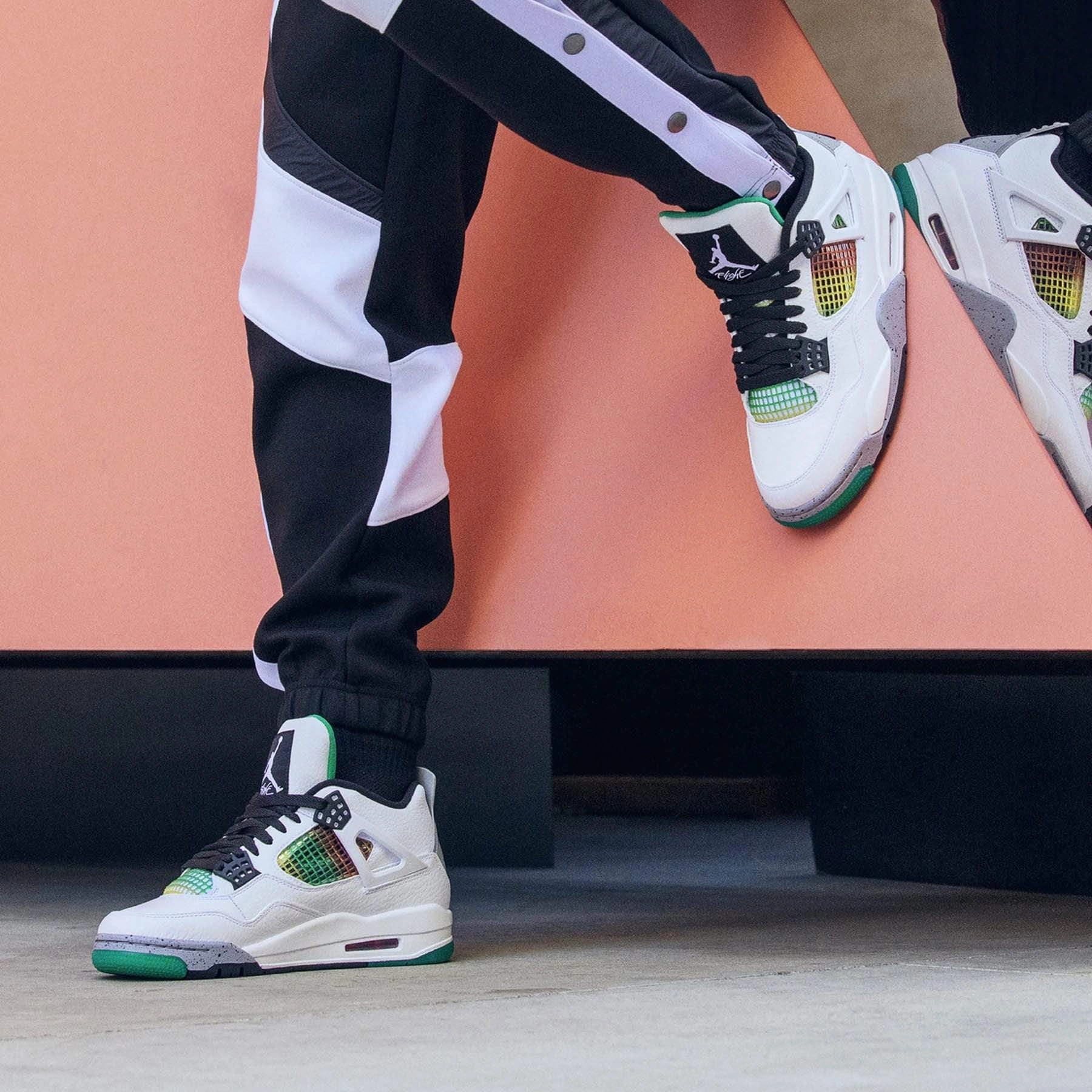 Air Jordan 4 Wmns Retro 'Rasta' Air Jordan 4 retro basketball sneakers