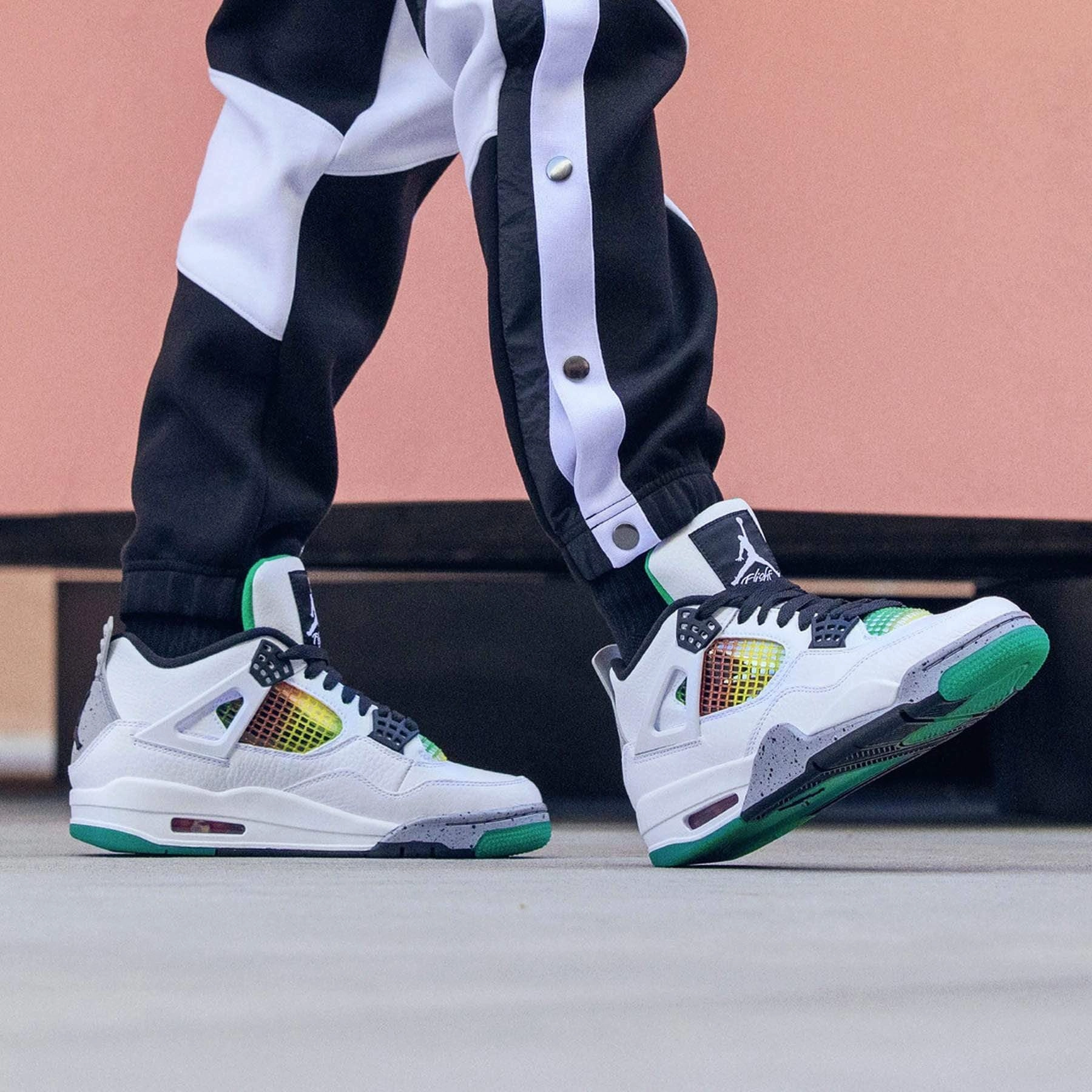 Air Jordan 4 Wmns Retro 'Rasta' Air Jordan 4 retro basketball sneakers