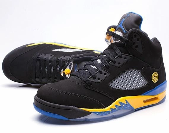 AIR JORDAN 5 - SHANGHAI SHEN Cushioned active lifestyle kicks