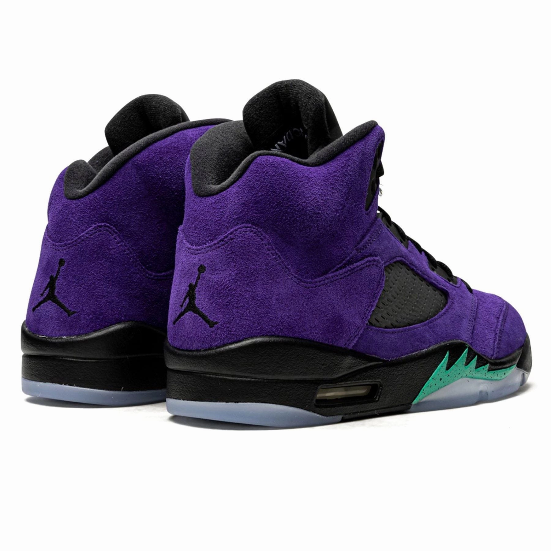 Air Jordan 5 Retro 'Alternate Grape' Cushioned active lifestyle kicks