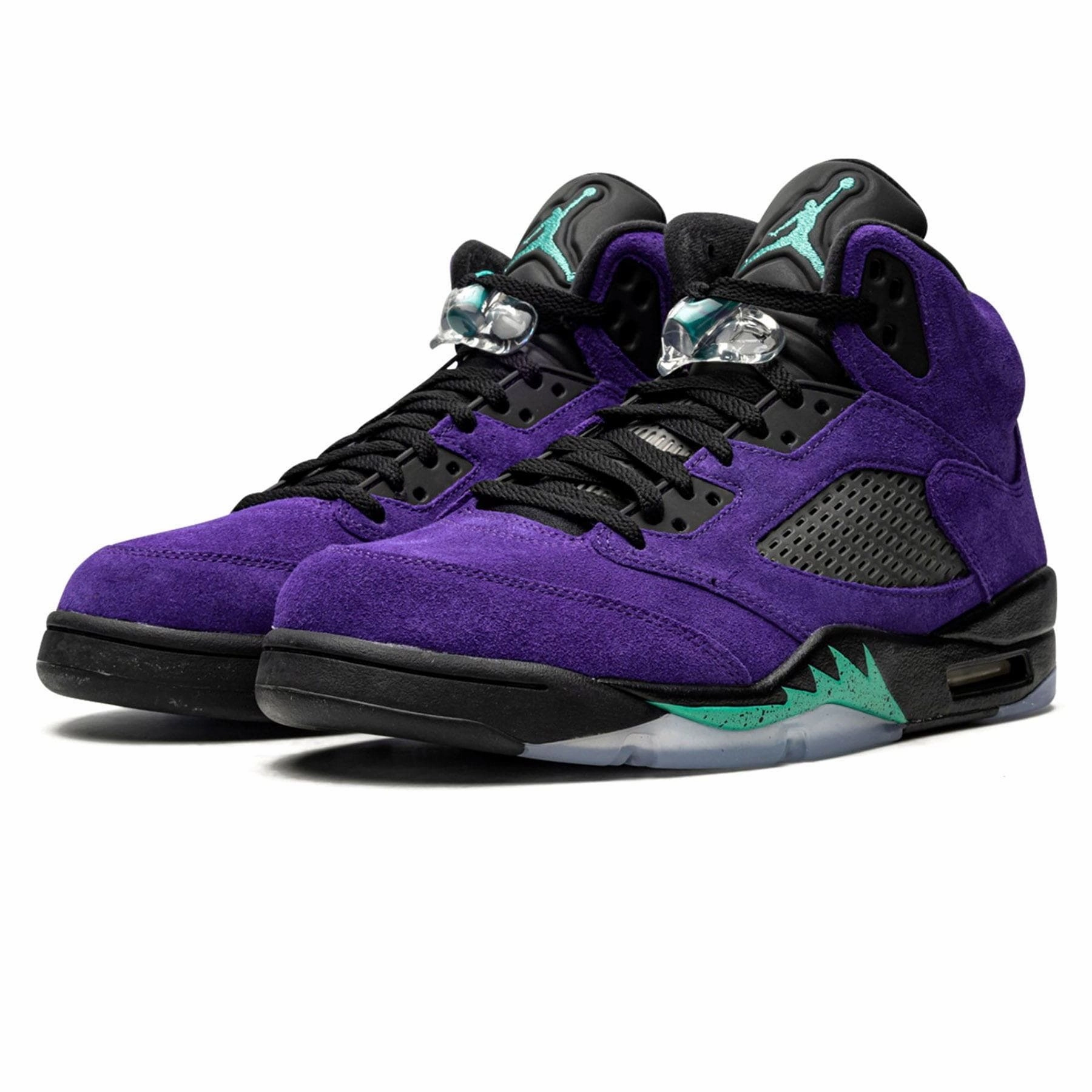 Air Jordan 5 Retro 'Alternate Grape' Cushioned active lifestyle kicks