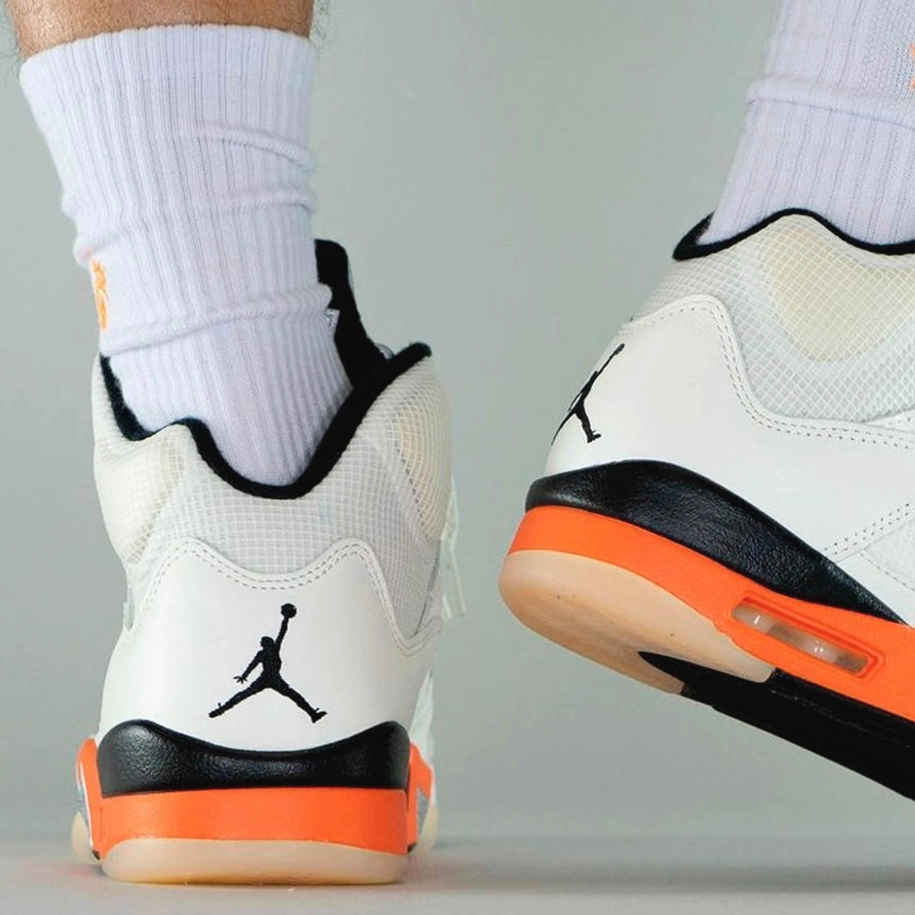 Air Jordan 5 Retro 'Shattered Backboard' Cushioned active lifestyle kicks