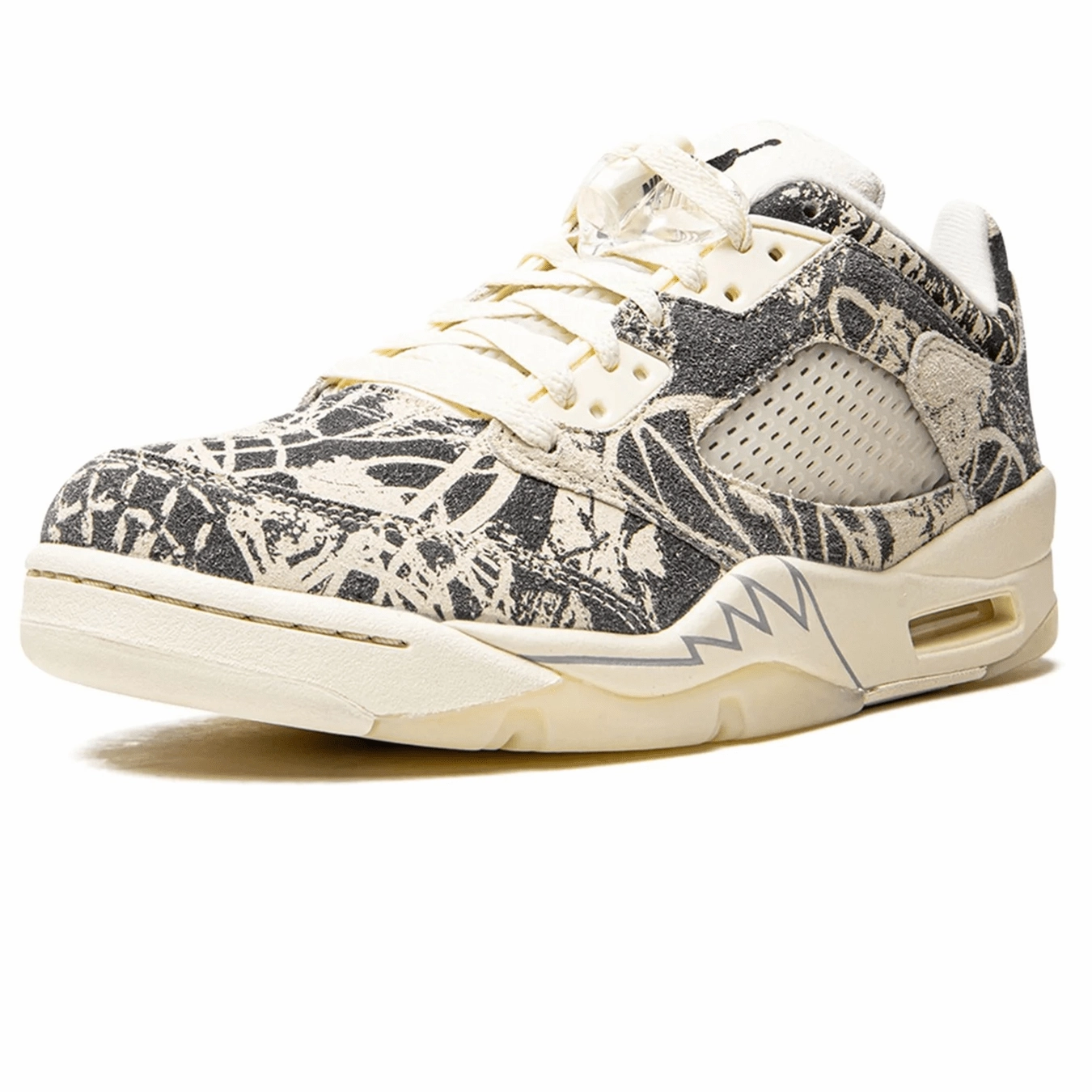 Air Jordan 5 Retro Low Wmns 'Expression' Cushioned active lifestyle kicks
