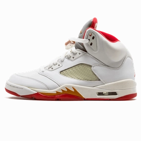 Air Jordan 5 Retro Wmns 'Sunset' Jordan 5 shoes with premium finish