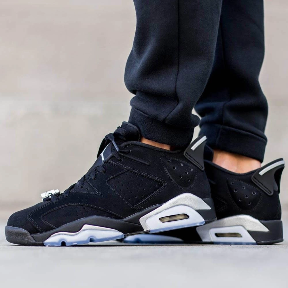 Air Jordan 6 Low "Chrome" Responsive game-time sneakers
