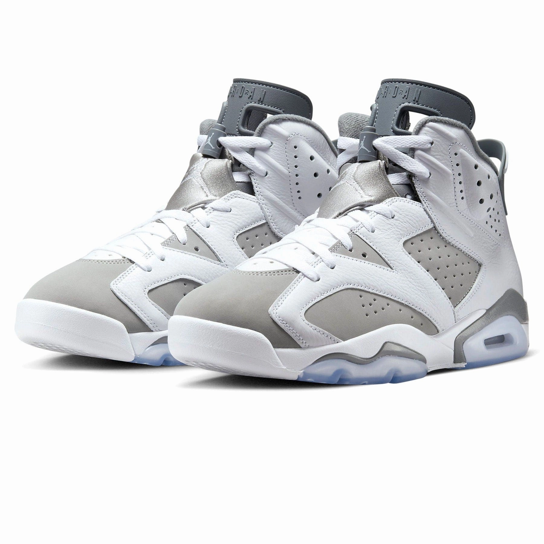 Air Jordan 6 Retro 'Cool Grey' Responsive game-time sneakers