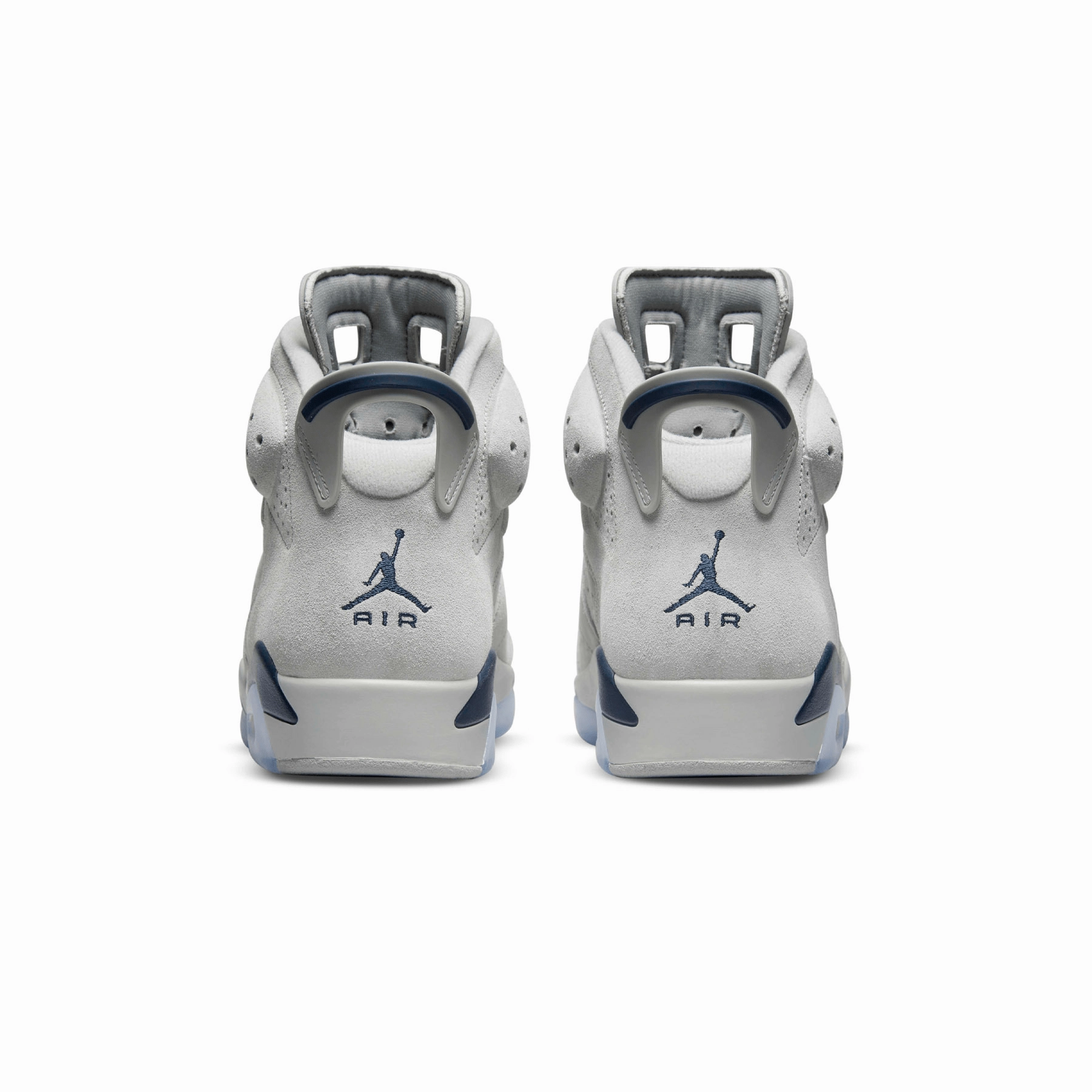 Air Jordan 6 Retro 'Georgetown' Responsive game-time sneakers