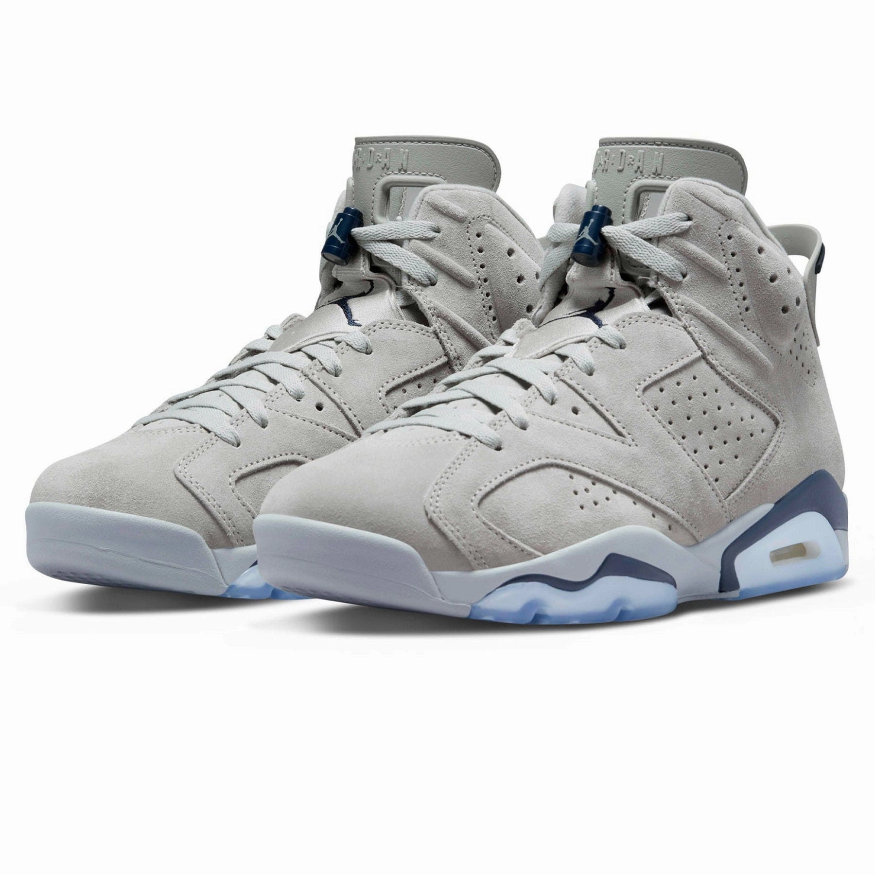 Air Jordan 6 Retro 'Georgetown' Responsive game-time sneakers