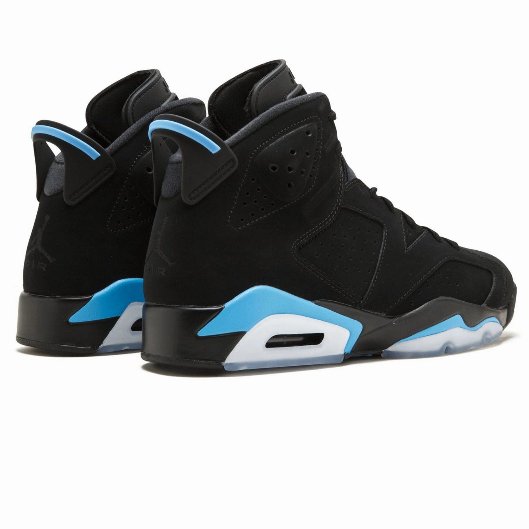 Air Jordan 6 Retro 'UNC' Responsive game-time sneakers