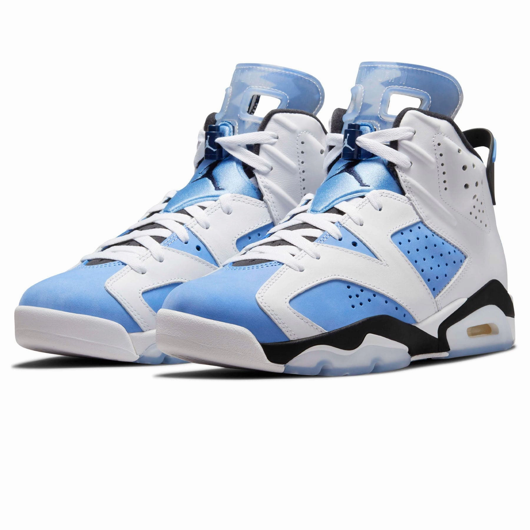 Air Jordan 6 Retro 'UNC Home' Responsive game-time sneakers