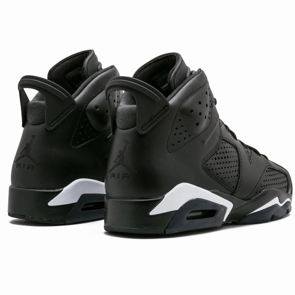 Air Jordan 6 Retro Black Cat Responsive game-time sneakers