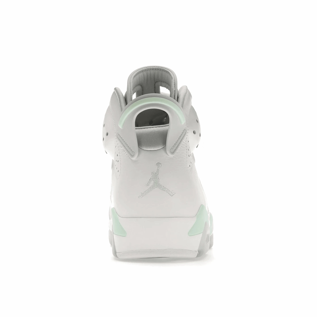 Air Jordan 6 Retro Mint Foam Elevated classic sportwear