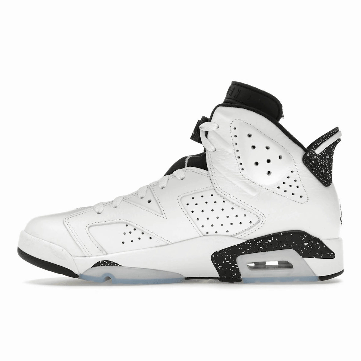 Air Jordan 6 Retro Reverse Oreo Elevated classic sportwear