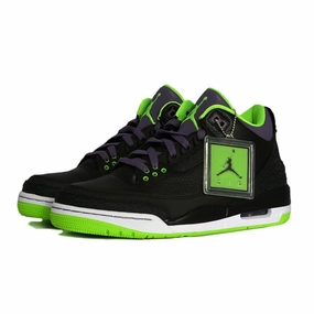 Air Jordan III Retro Joker Air Jordan 4 bold sneakers with athletic edge