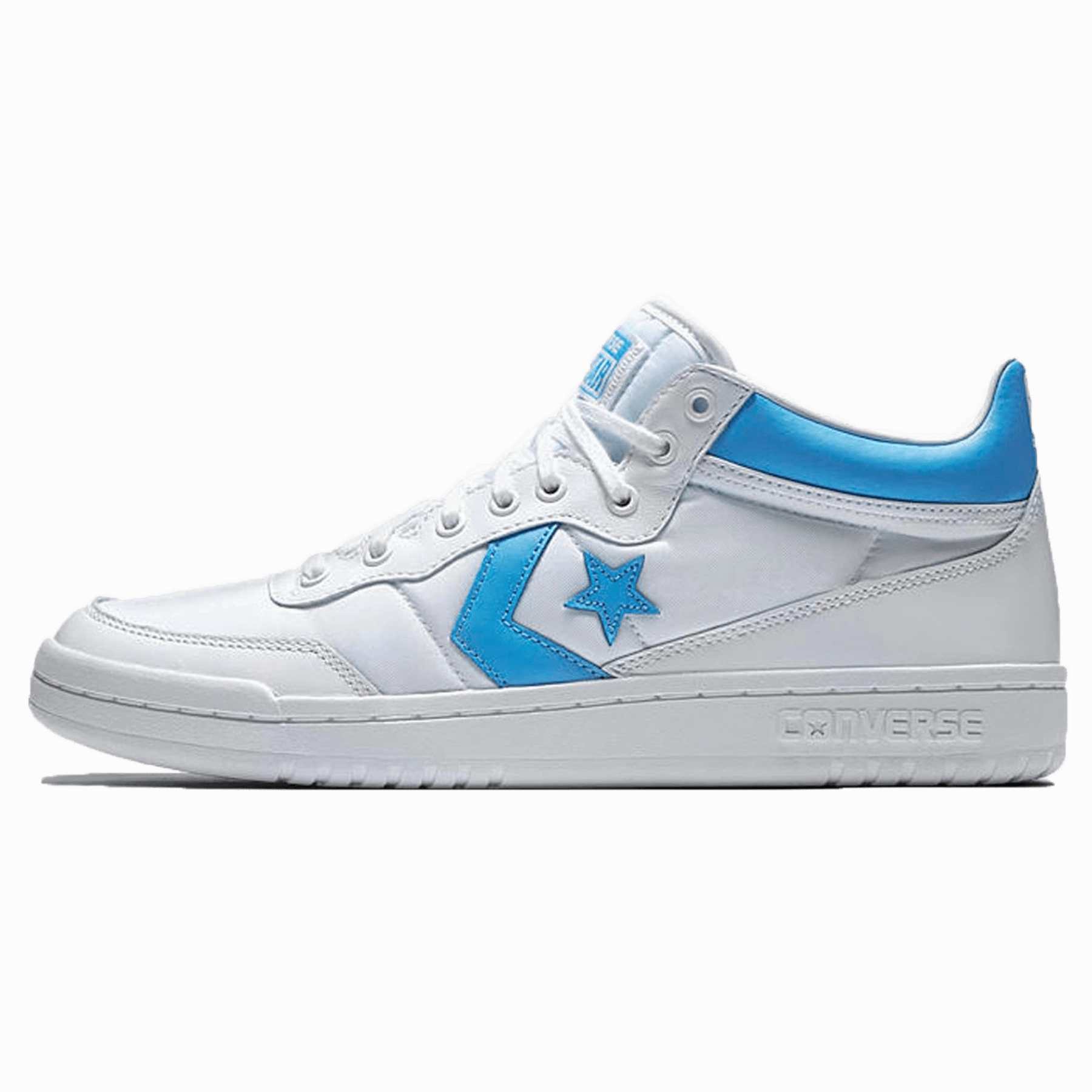 Air Jordan x Converse 'Alumni Pack' Old-school athletic trainers