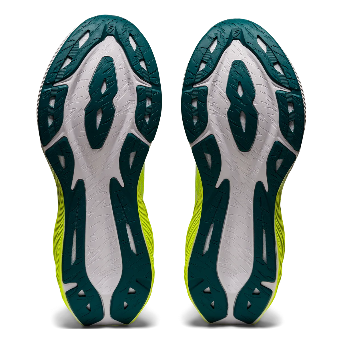 Asics Novablast 3
