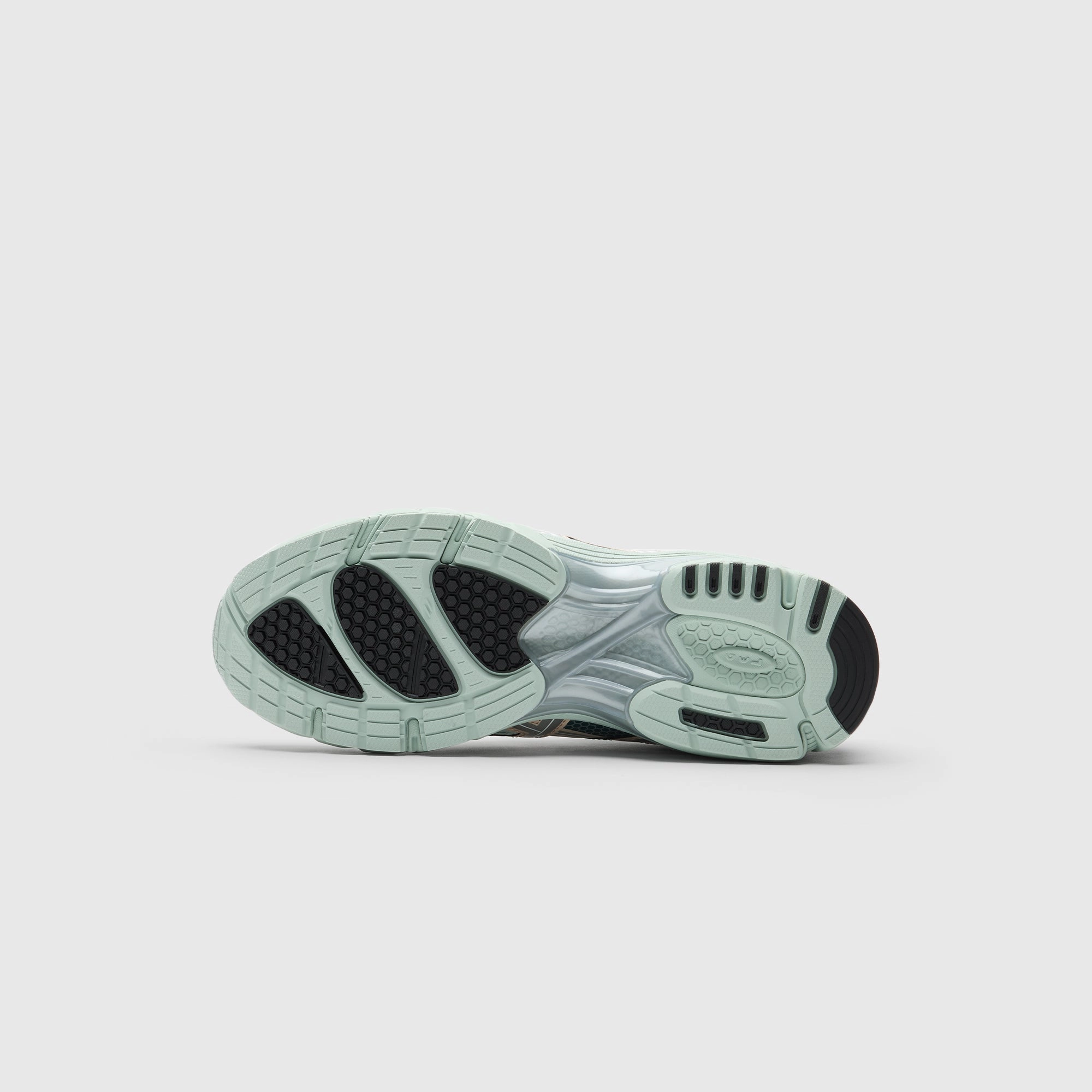 ASICS Gel-Ds Trainer 14 - Lichen Rock / Pure Silver Sport lifestyle shoes