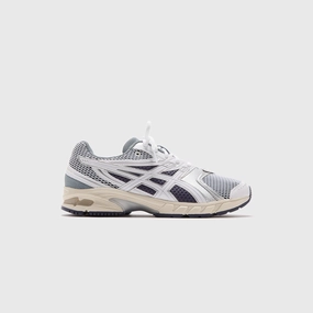 ASICS Gel-DS Trainer 14 - White / Pure Silver Lightweight runners for training