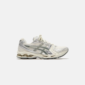 ASICS Gel-Kayano 14 - Birch / Dark Pewter Lightweight runners for training
