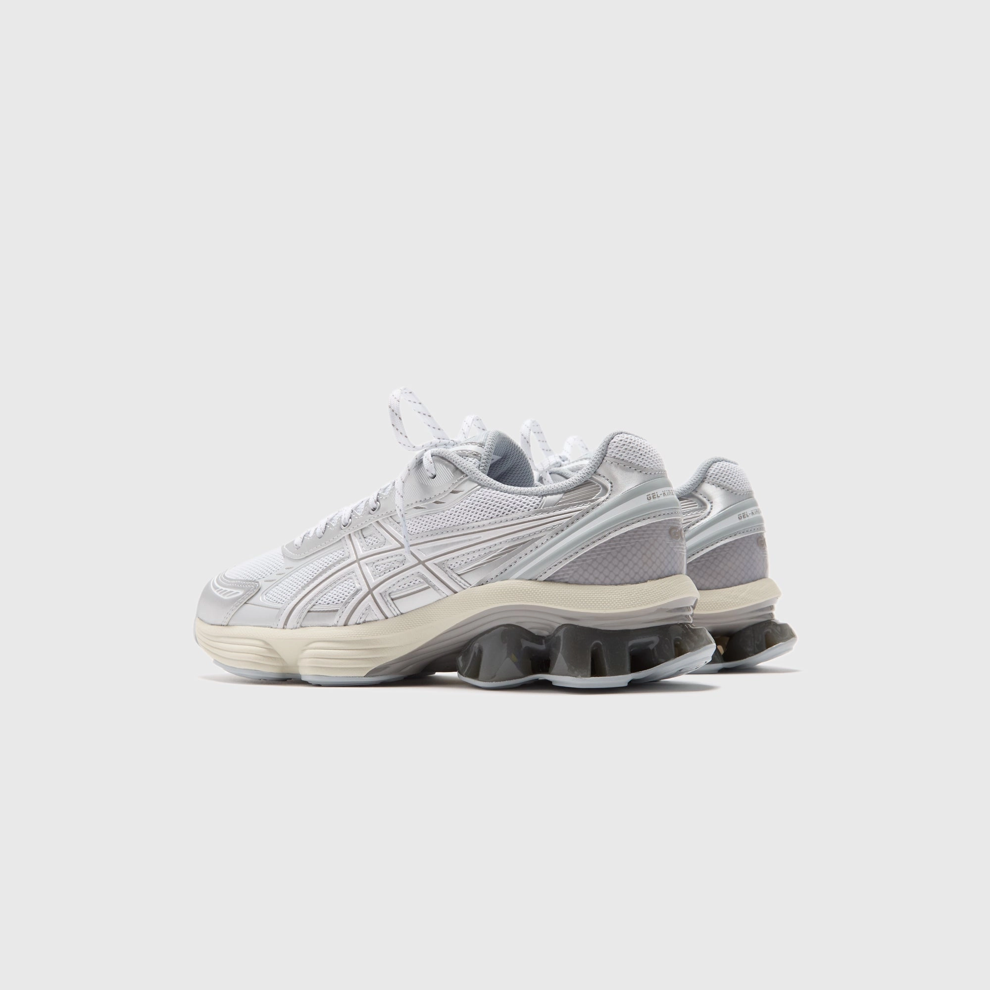 ASICS Gel-Kinetic Fluent - White / White Sport lifestyle shoes