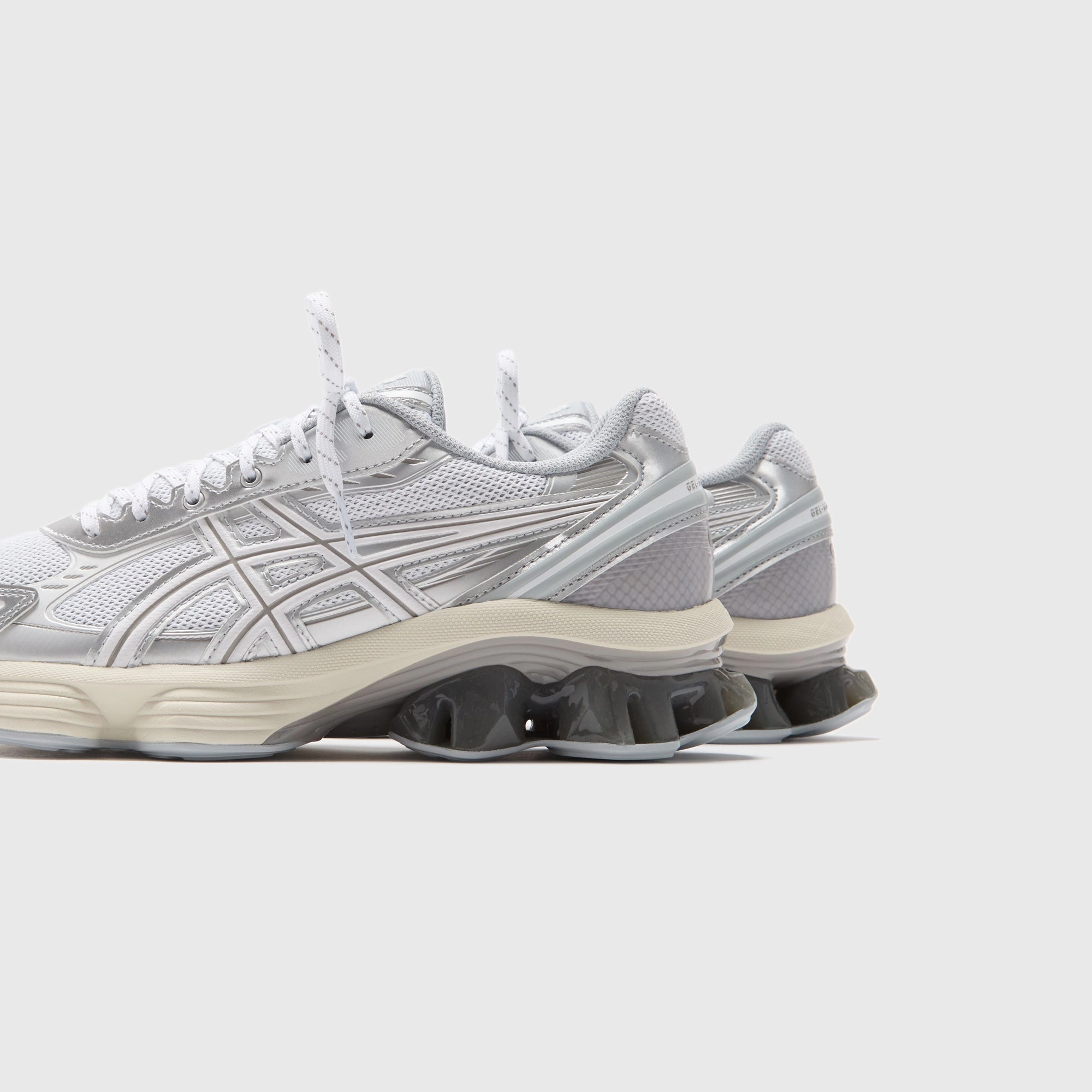 ASICS Gel-Kinetic Fluent - White / White Sport lifestyle shoes