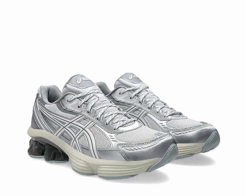 Asics Gel Kinetic "Fluent White" Breathable training shoes