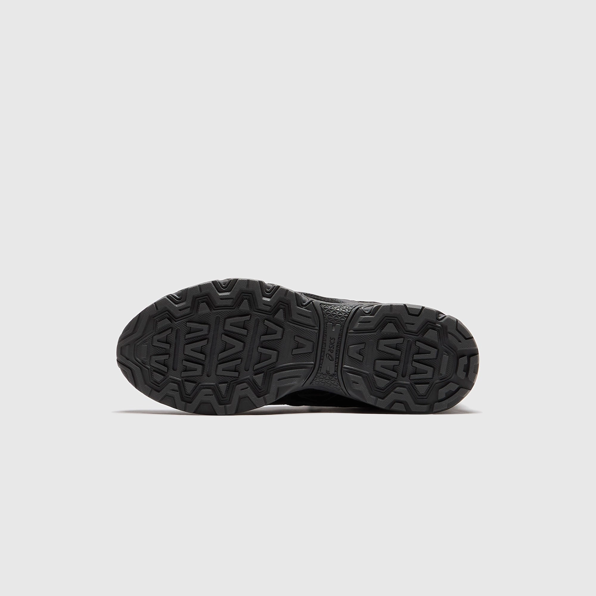 ASICS Gel-Nunobiki - Black / Obsidian Grey Sport lifestyle shoes
