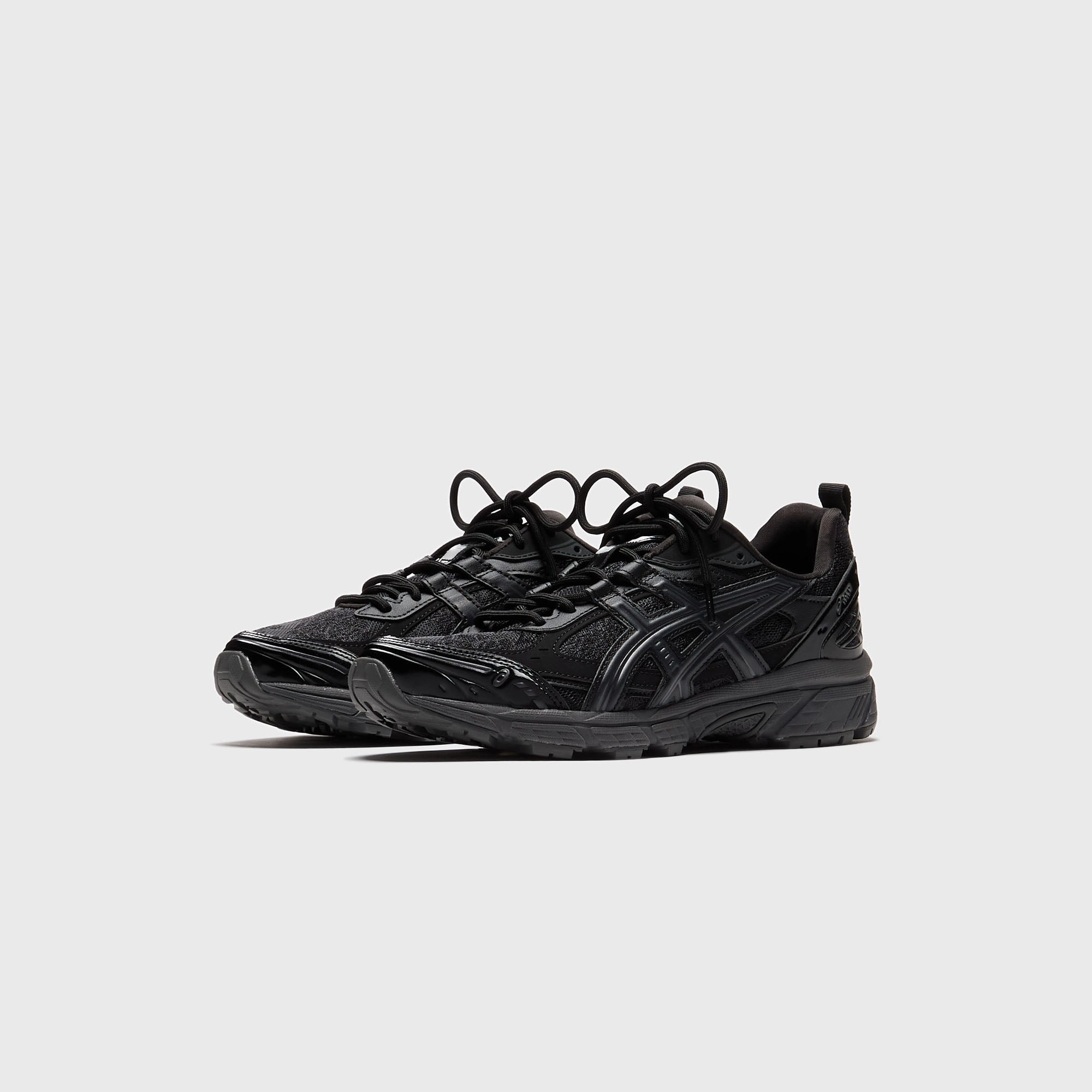 ASICS Gel-Nunobiki - Black / Obsidian Grey Sport lifestyle shoes