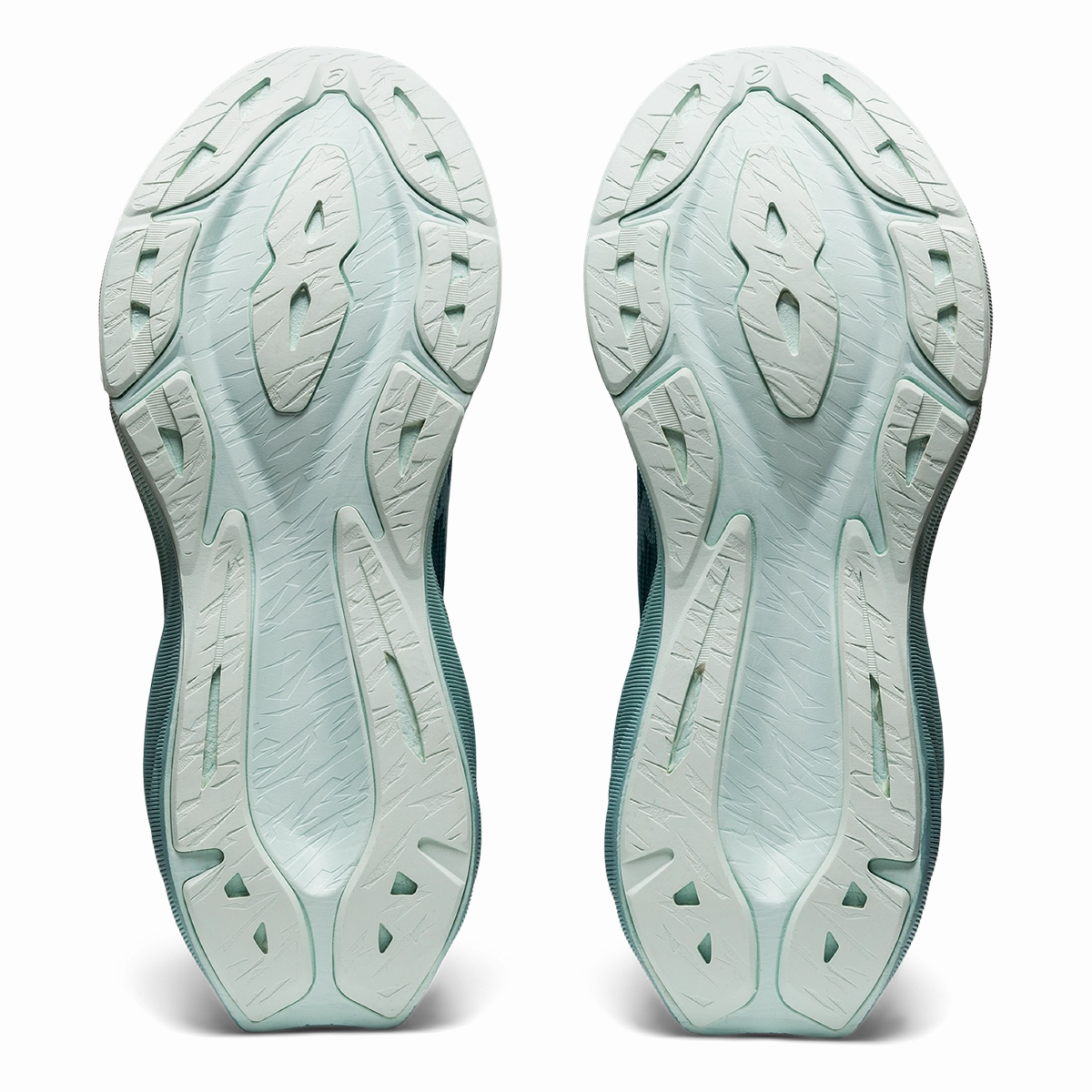Asics Novablast 3 Asics neutral running shoes