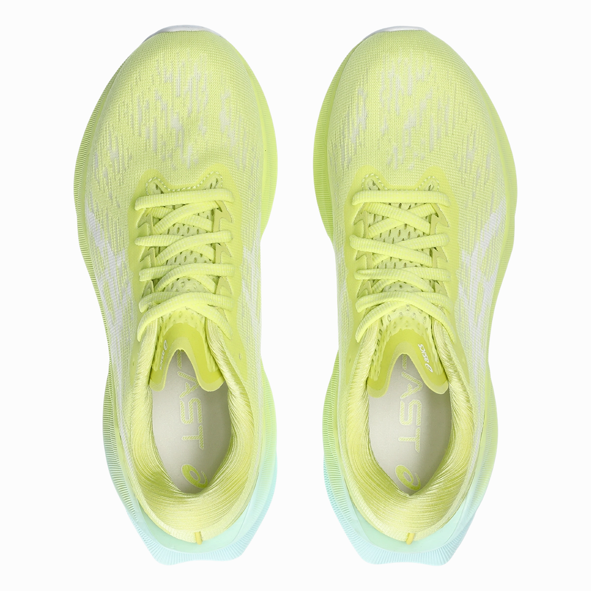 Asics Novablast 3 Cushioned running sneakers
