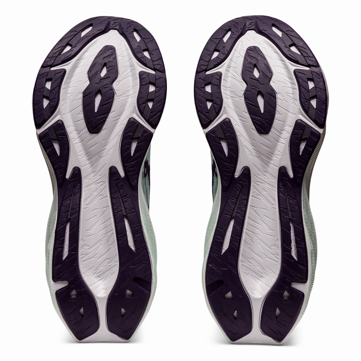 Asics Novablast 3 Cushioned running sneakers