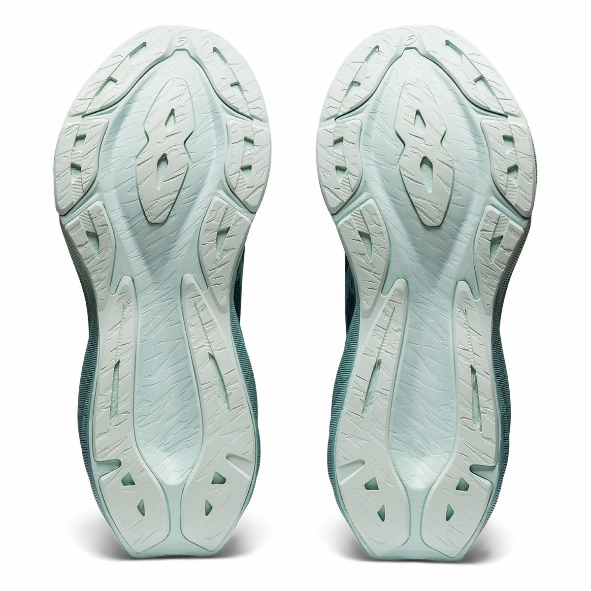 Asics Novablast 3 Cushioned running sneakers