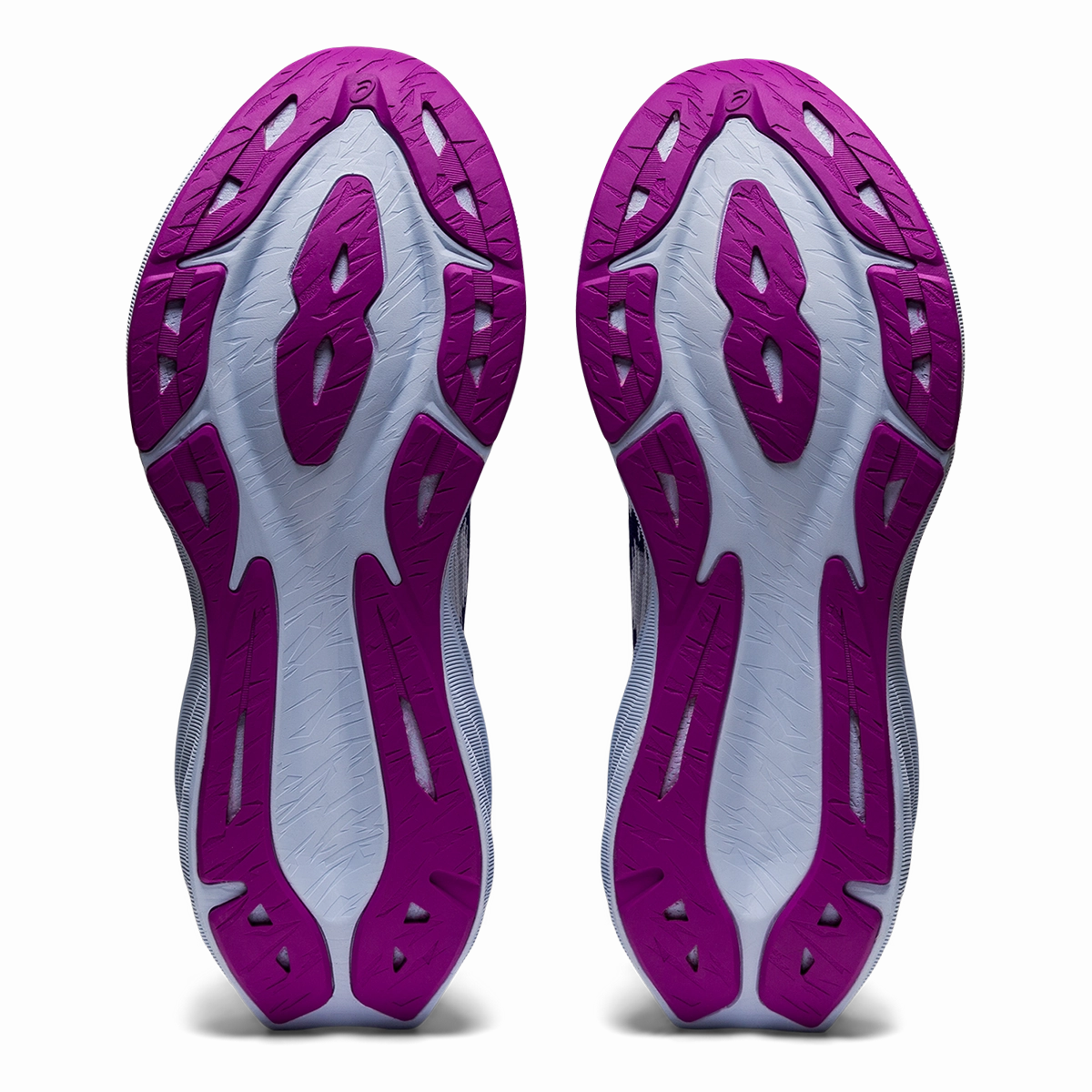 Asics Novablast 3 Cushioned running sneakers