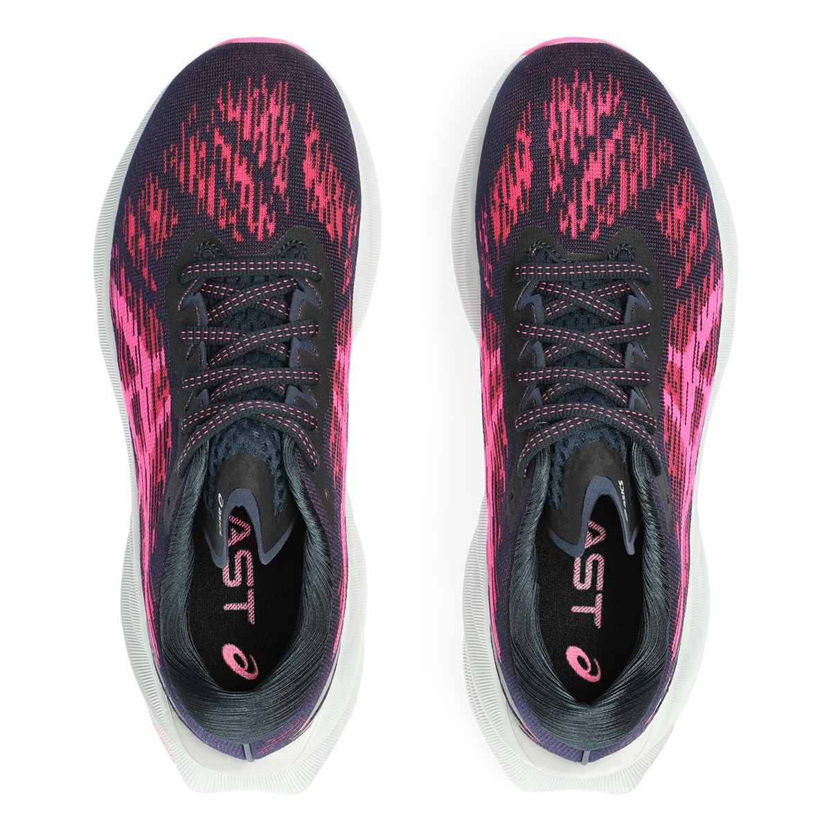 Asics Novablast 3 Cushioned running sneakers