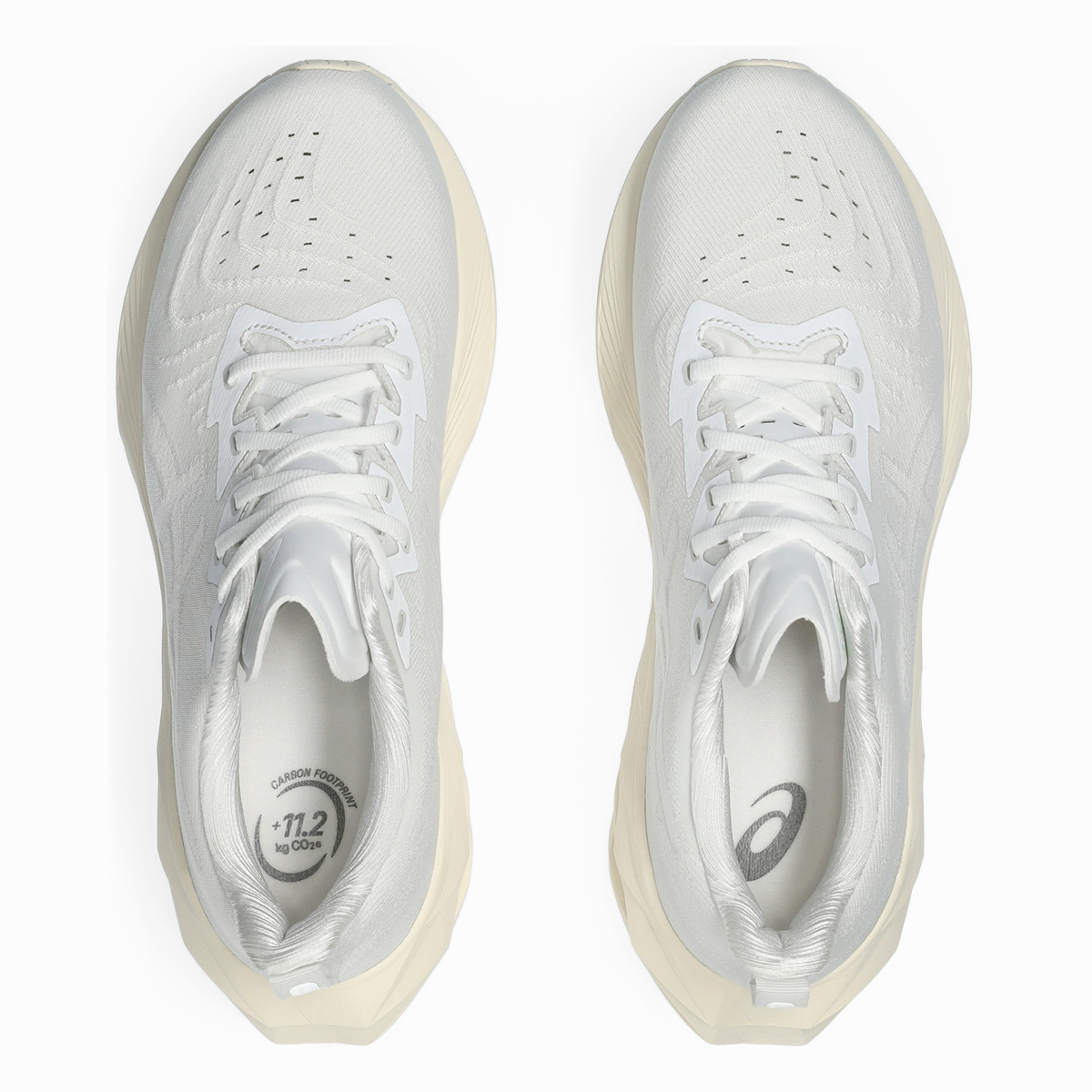 Asics Novablast 4 - White - White Asics neutral running shoes