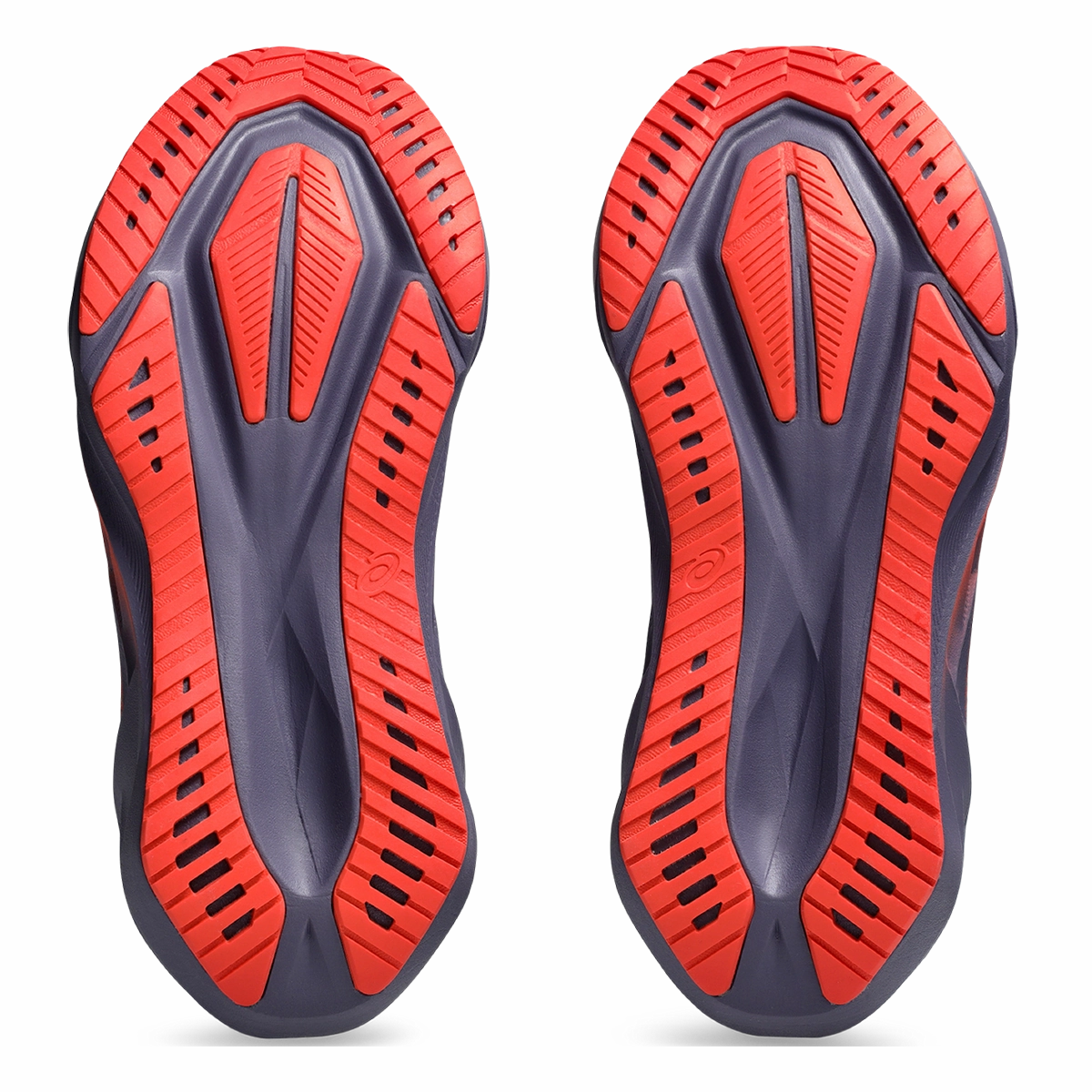 Asics Novablast 5 Cushioned running sneakers