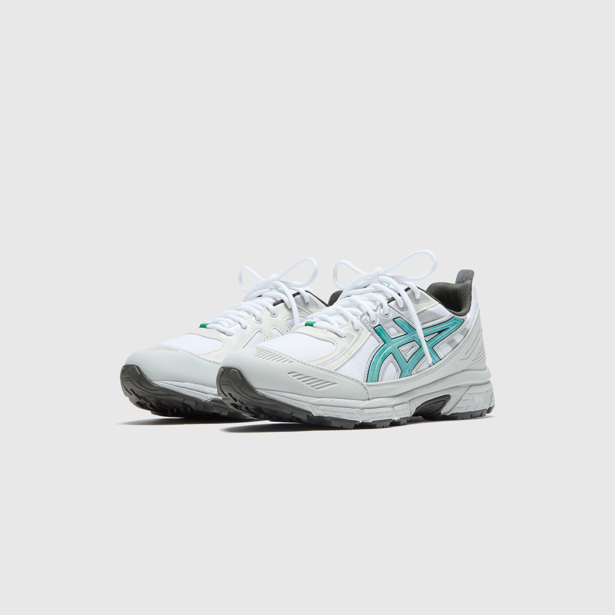 ASICS x Hidden GEL-Venture 6 Shield - White / Wasabi Sport lifestyle shoes