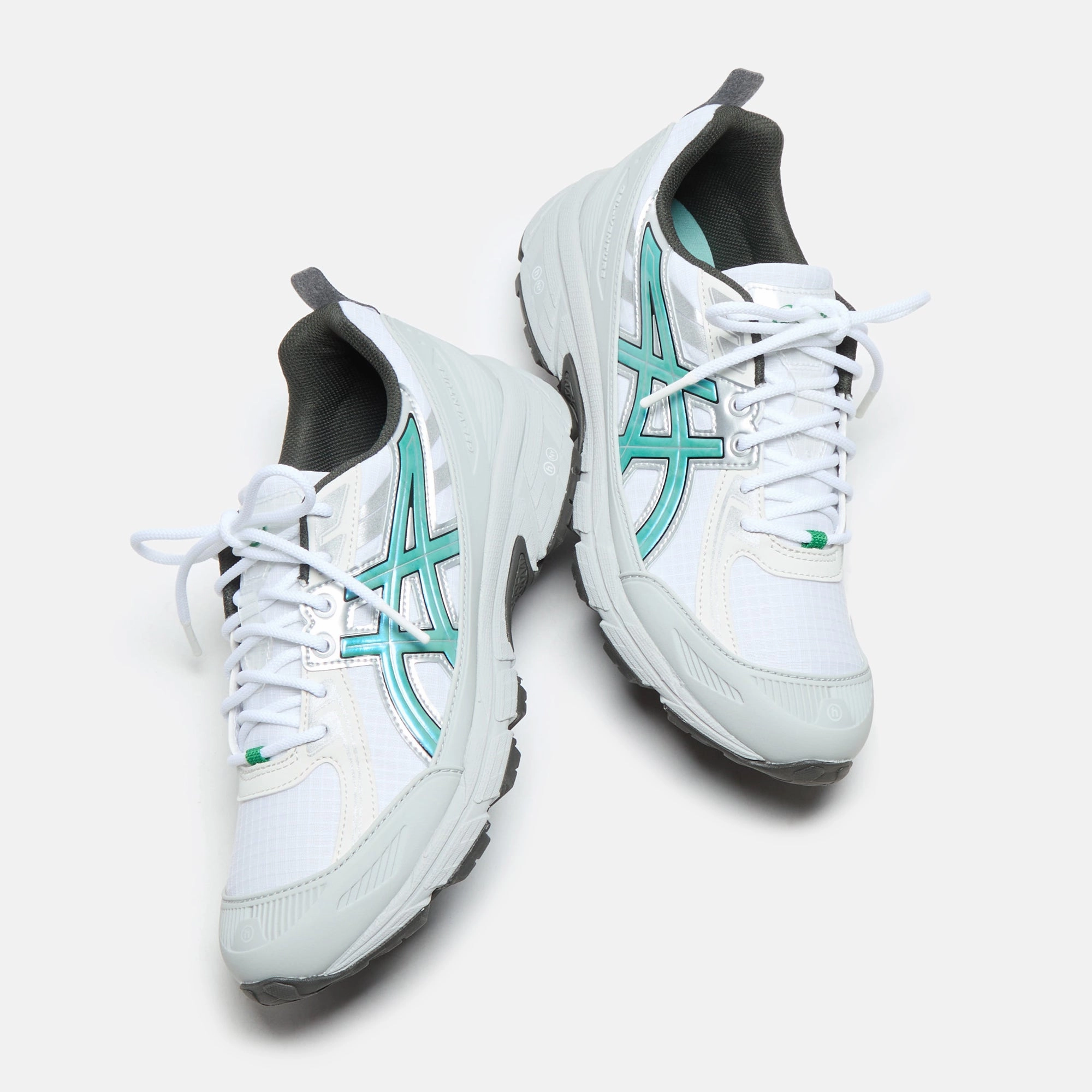 ASICS x Hidden GEL-Venture 6 Shield - White / Wasabi Sport lifestyle shoes