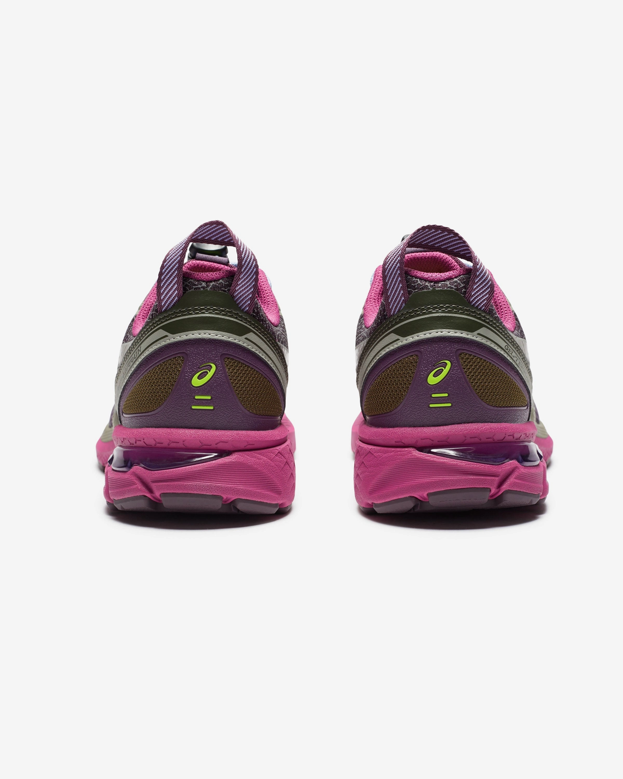 ASICS X UP THERE GEL-TERRAIN - PURPLE/ LAVENDAR Performance comfort sneakers